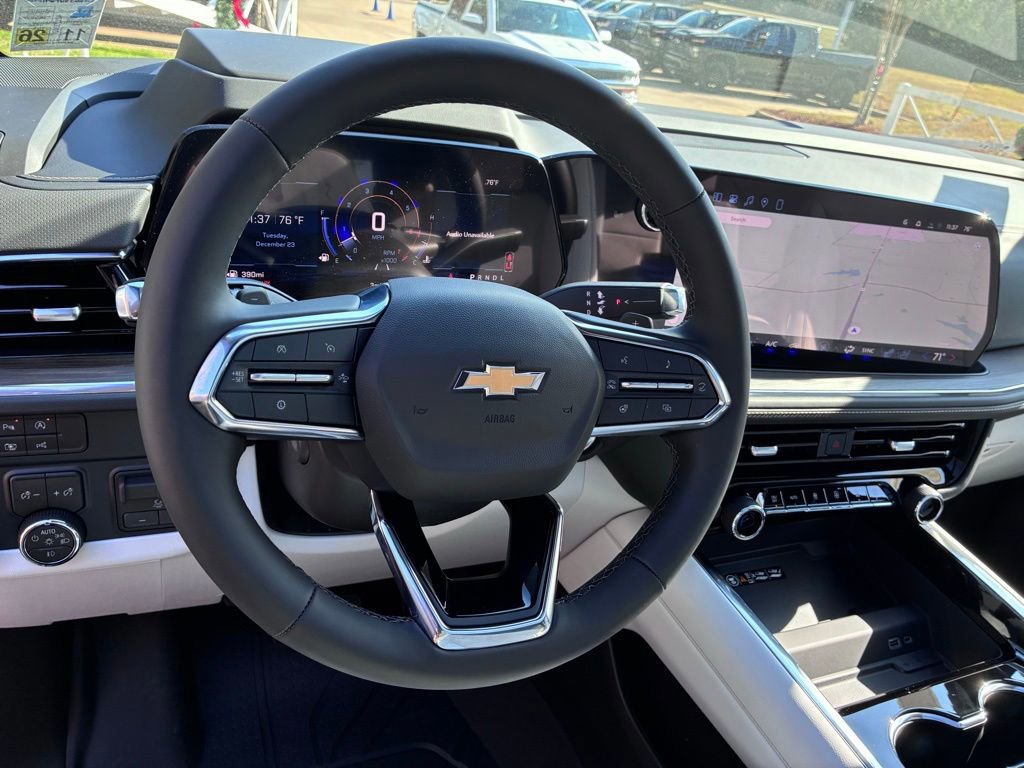 New 2026 Chevrolet Suburban Premier image 36