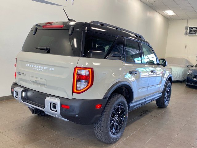 New 2025 Ford Bronco Sport Outer Banks w/ Sasquatch Outer Banks Package image 18