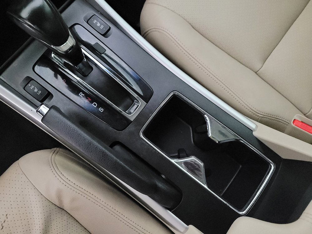 Used 2015 Honda Accord EX-L image 26