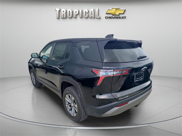 New 2026 Chevrolet Equinox LT image 2