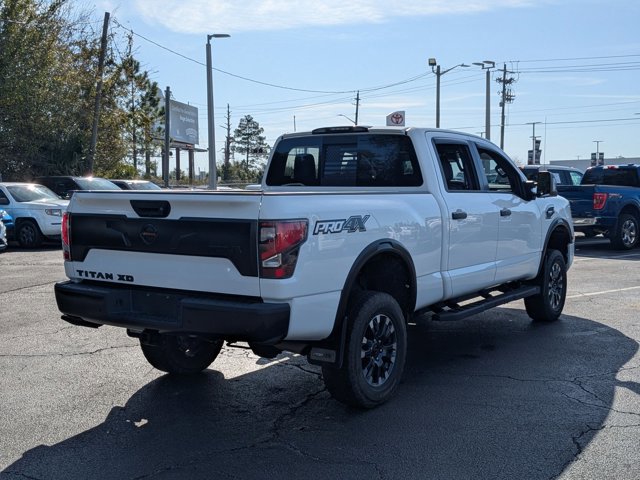 Used 2021 Nissan Titan PRO-4X w/ Pro-4x Convenience Package image 5