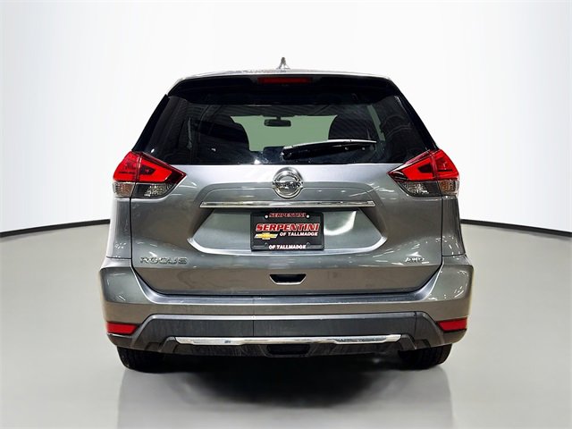 Used 2017 Nissan Rogue S image 8