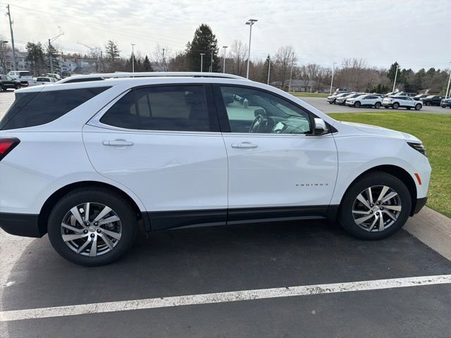Used 2023 Chevrolet Equinox Premier w/ LPO, Floor Liner Package image 24