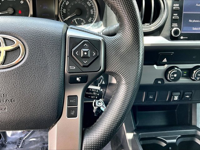 Used 2020 Toyota Tacoma SR5 RWD image 21