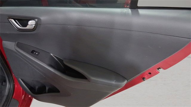 Used 2019 Hyundai Ioniq SEL image 17