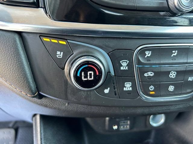 Used 2021 Chevrolet Traverse Premier w/ Redline Edition AWD/4WD image 34