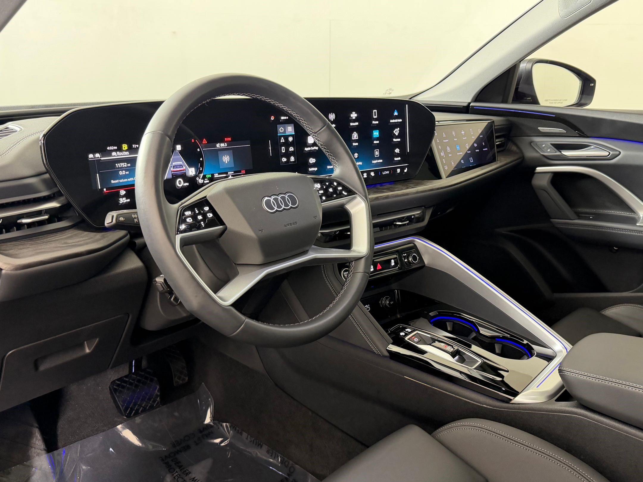 Certified 2025 Audi Q5 Prestige AWD/4WD image 4