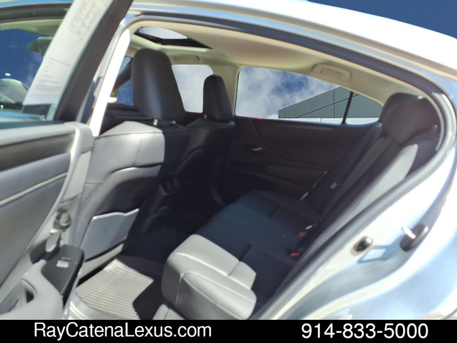 Certified 2023 Lexus ES 350 w/ Premium Package FWD image 17