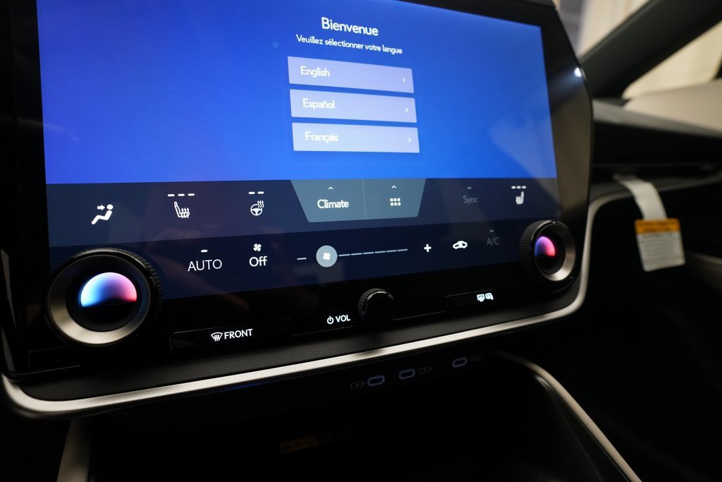 Used 2025 Lexus RZ 300e image 20