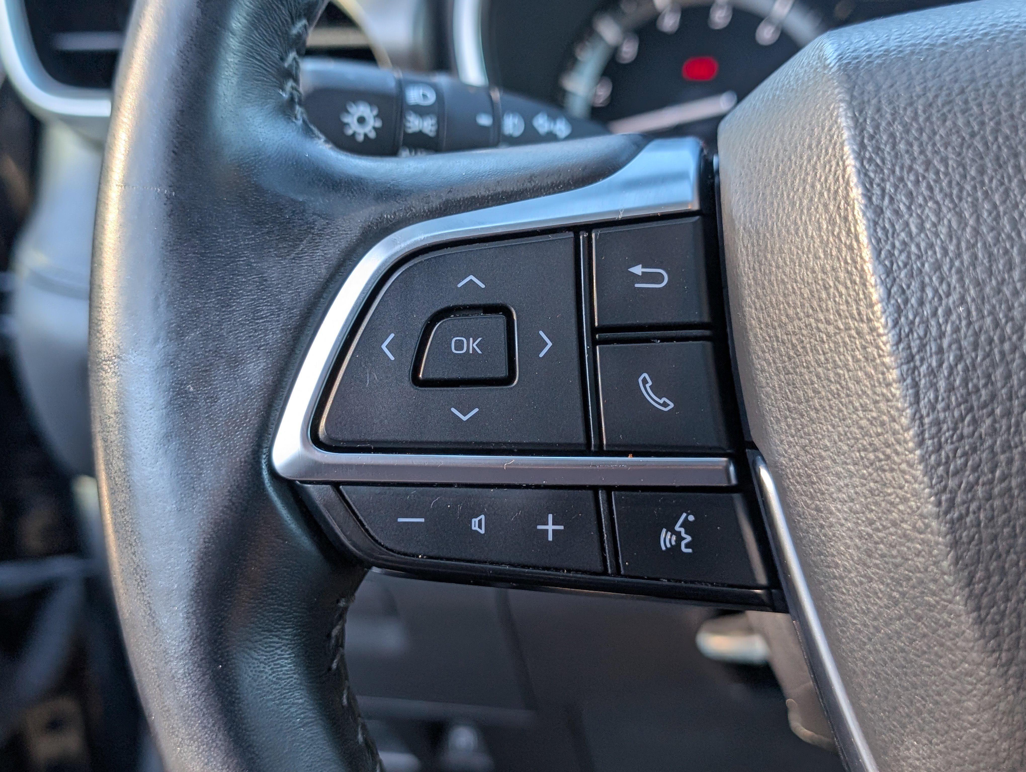 Used 2020 Toyota Highlander XLE w/ Protection Package #3 image 22