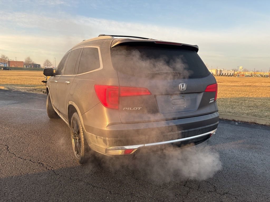 Used 2017 Honda Pilot Touring image 9