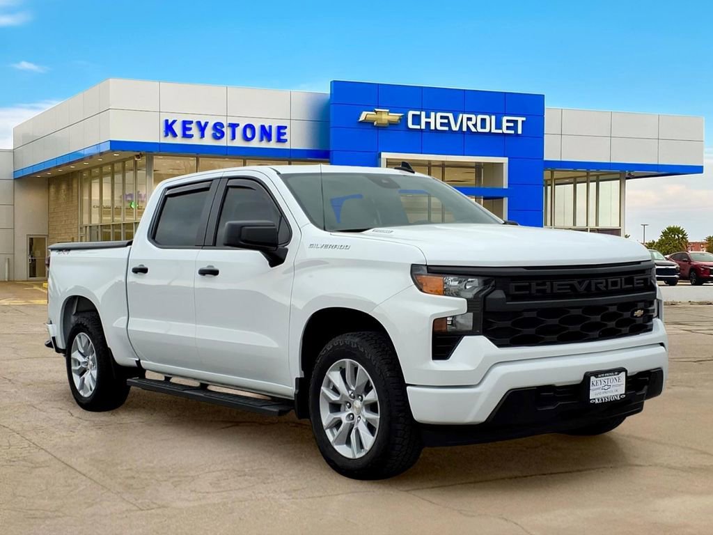 Used 2025 Chevrolet Silverado 1500 Custom
