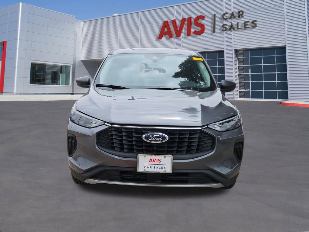 Used 2025 Ford Escape Active AWD/4WD image 10