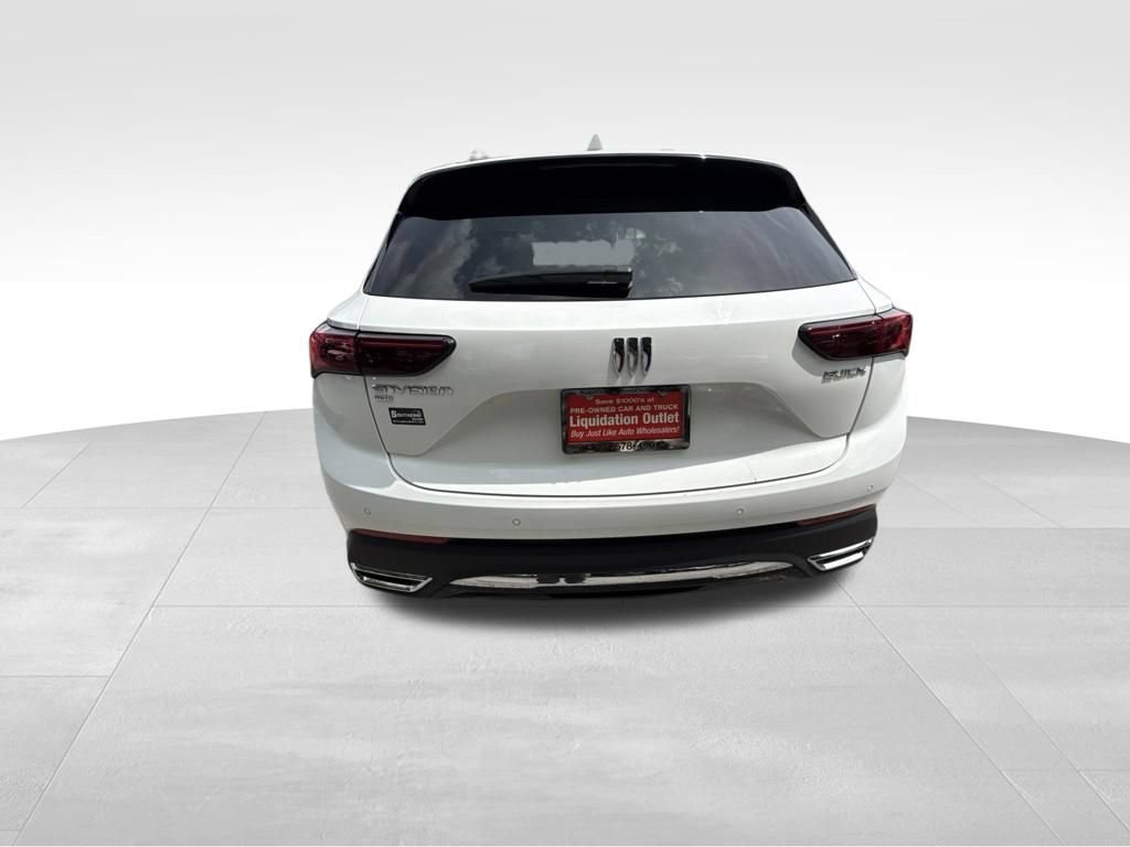 Used 2024 Buick Envision Preferred AWD/4WD image 4