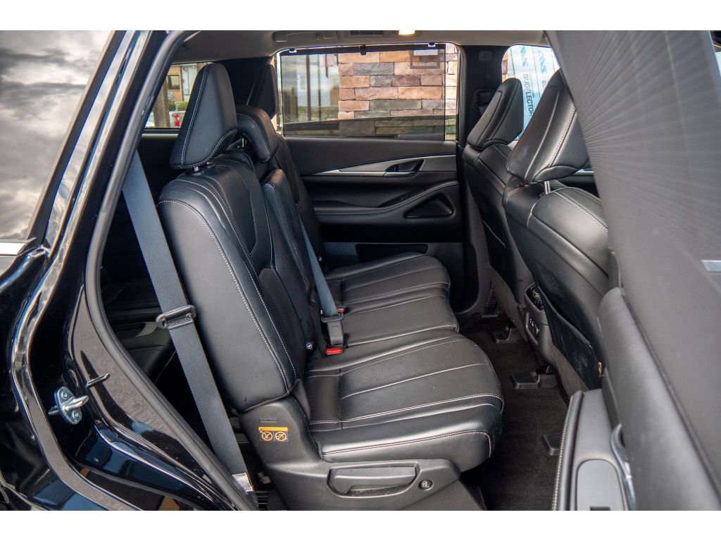 Used 2023 INFINITI QX60 Luxe w/ Cargo Package image 18