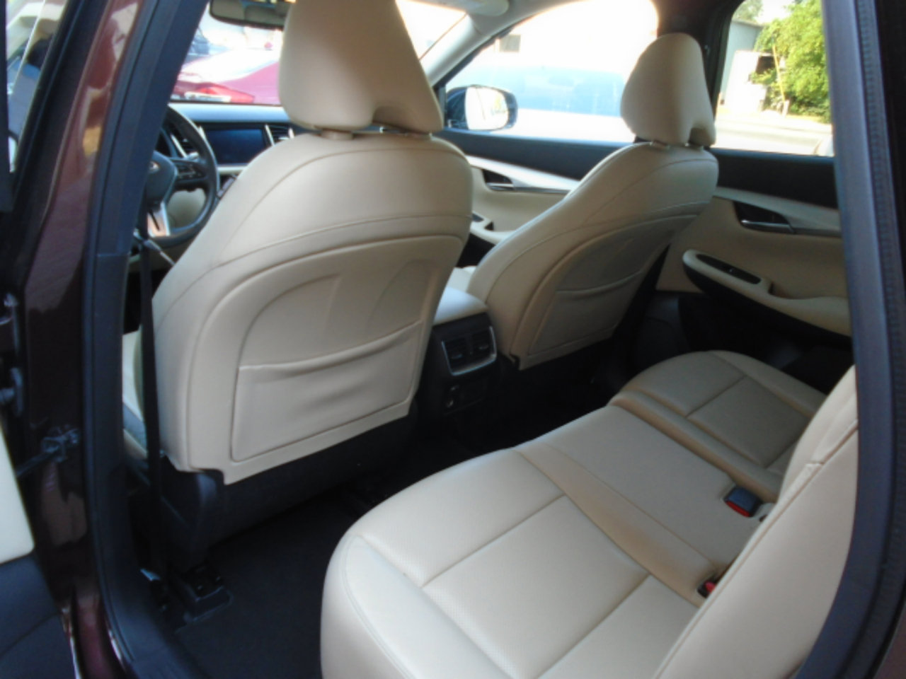 Used 2020 INFINITI QX50 Essential w/ Convenience Package image 14