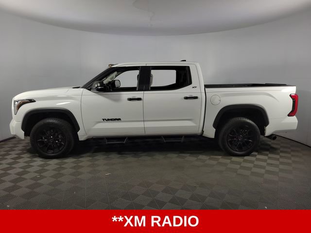 Used 2022 Toyota Tundra SR5 w/ SR5 Convenience Package AWD/4WD image 5