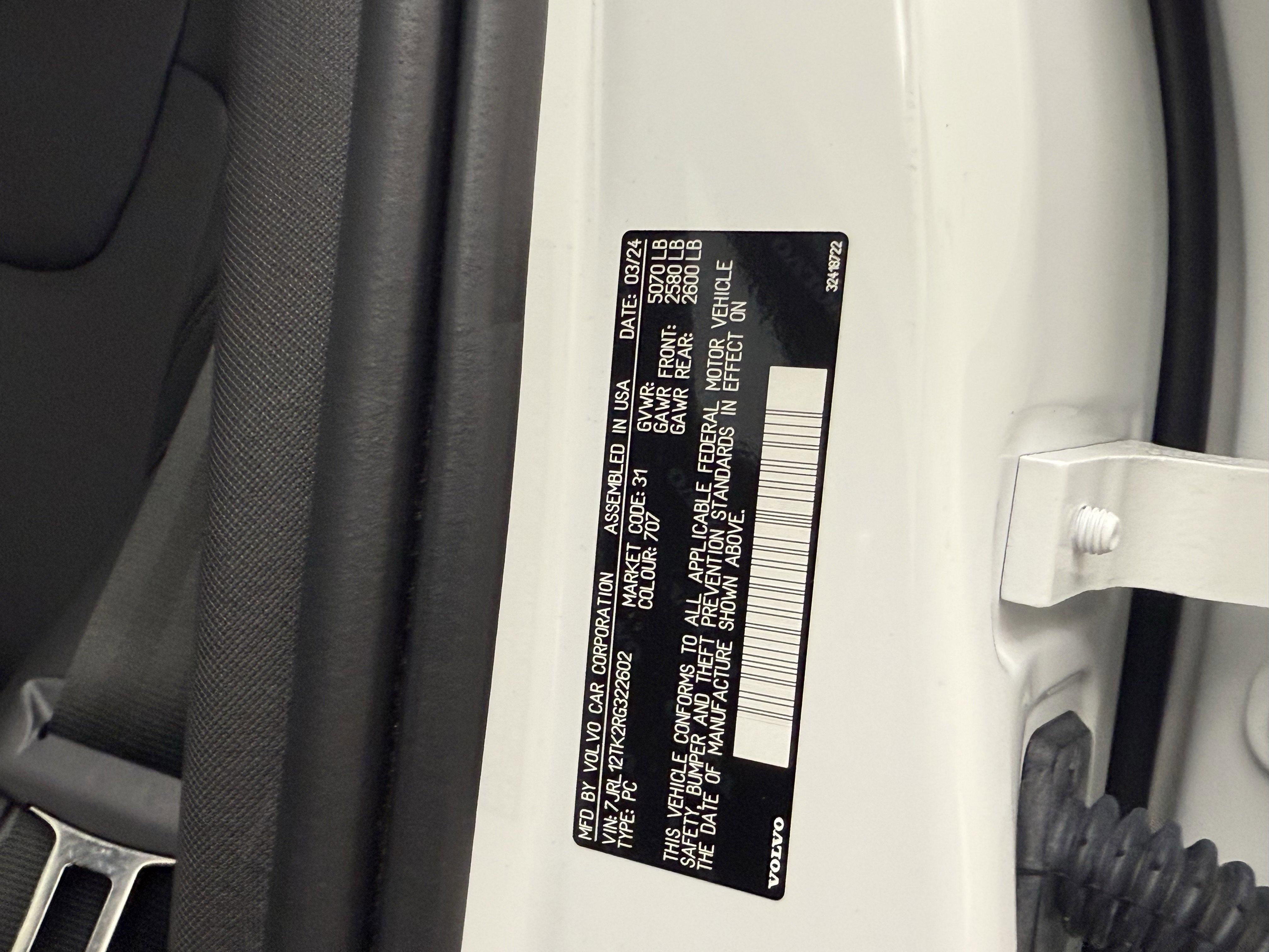 Used 2024 Volvo S60 B5 Core AWD/4WD image 28