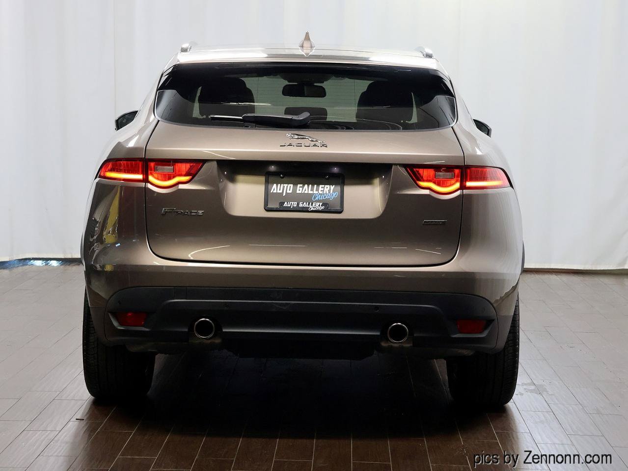 Used 2017 Jaguar F-PACE Prestige AWD/4WD image 7