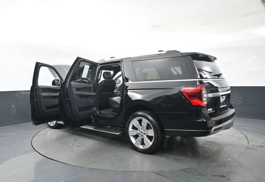 Certified 2024 Ford Expedition Max Platinum image 32