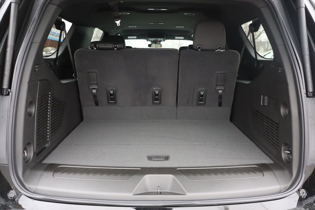 New 2026 Chevrolet Suburban LT image 34
