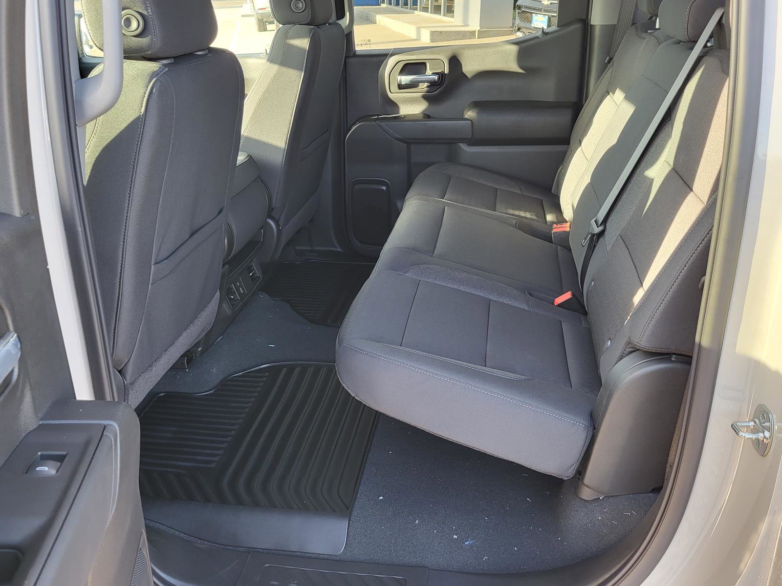 New 2026 Chevrolet Silverado 1500 Custom Trail Boss w/ LPO, Dark Essentials Package image 12