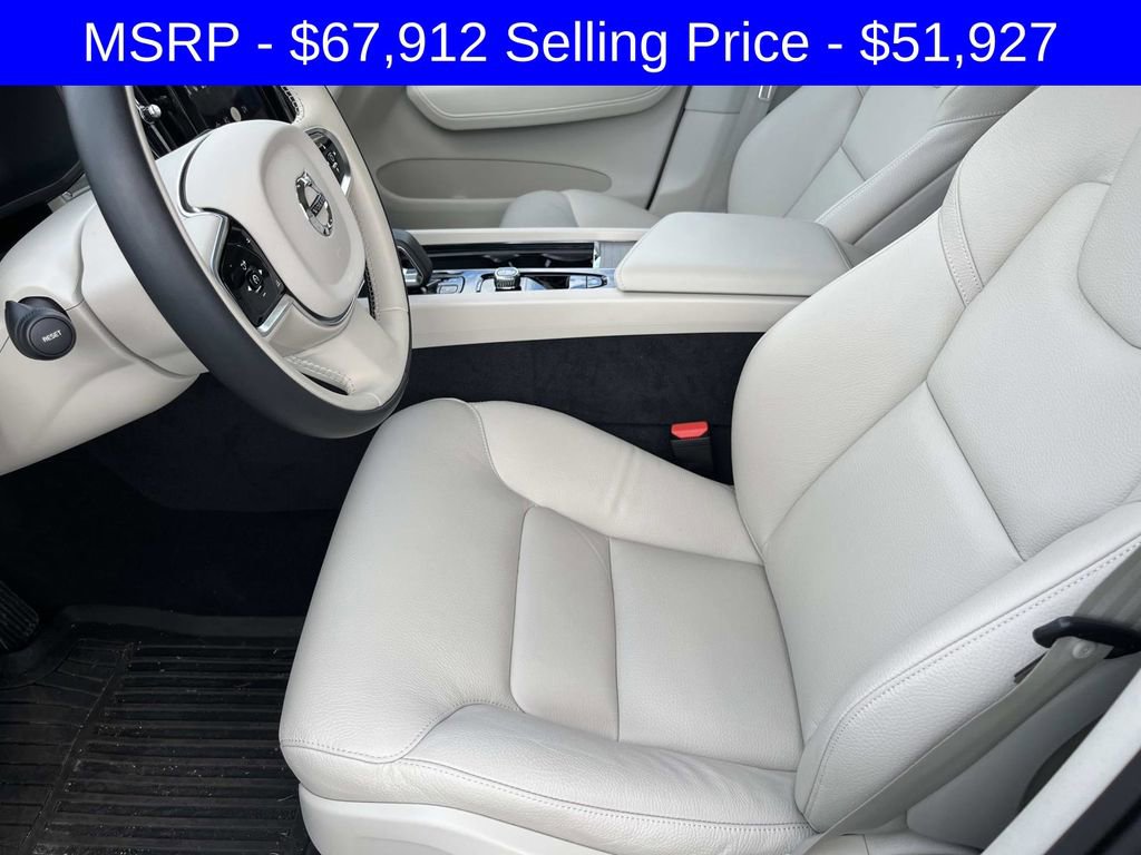 Certified 2025 Volvo XC60 T8 Plus w/ Protection Package Premier image 28