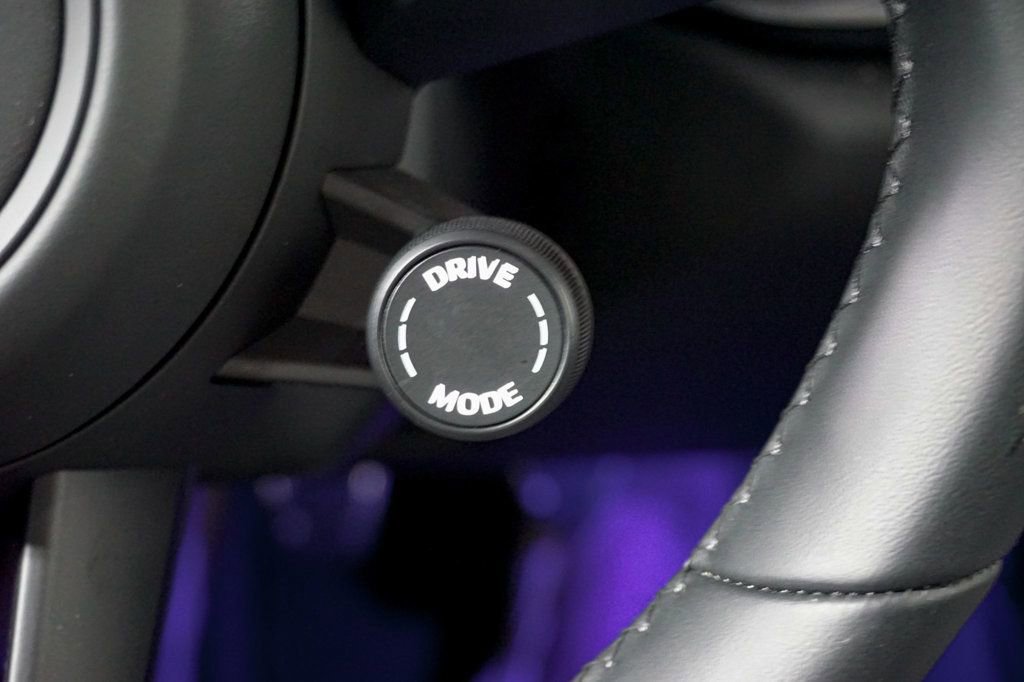 Used 2024 Porsche 911 Coupe image 61