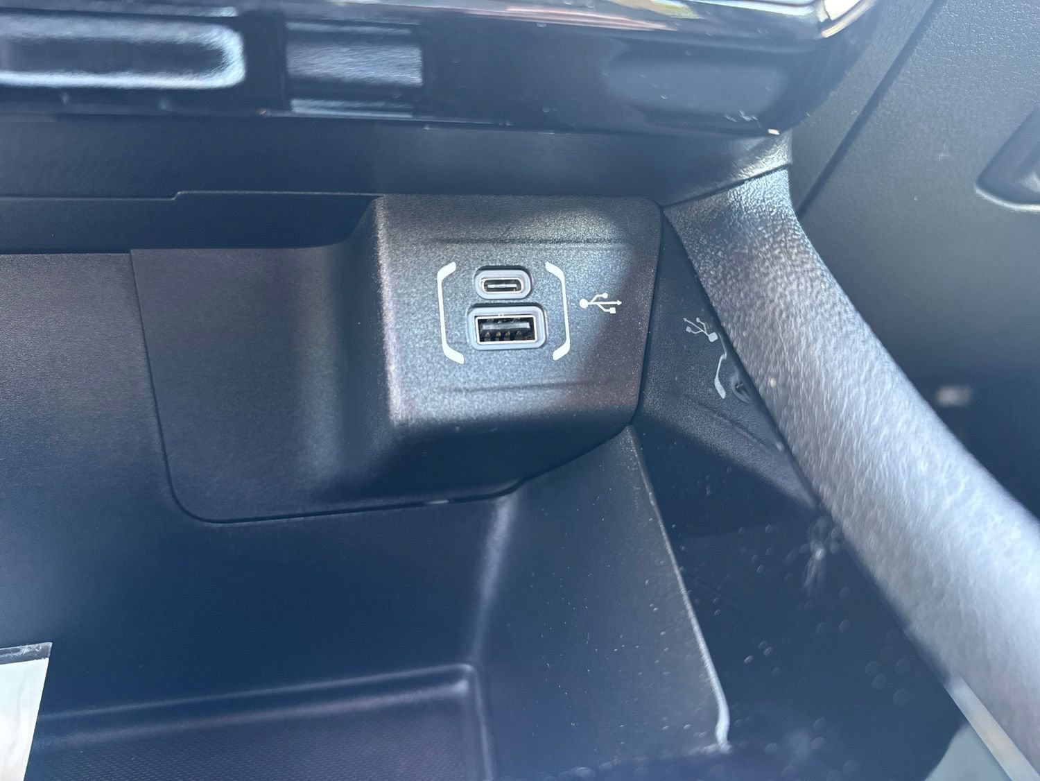 Used 2024 Jeep Compass Limited AWD/4WD image 24