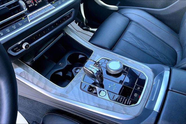 Used 2021 BMW X5 M50i w/ Executive Package AWD/4WD image 21