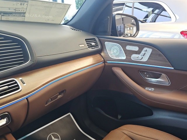 New 2026 Mercedes-Benz GLE 580 4MATIC image 24