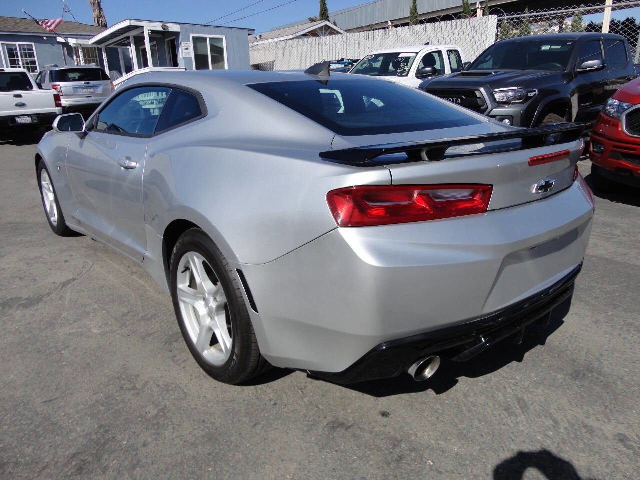 Used 2016 Chevrolet Camaro LT image 7