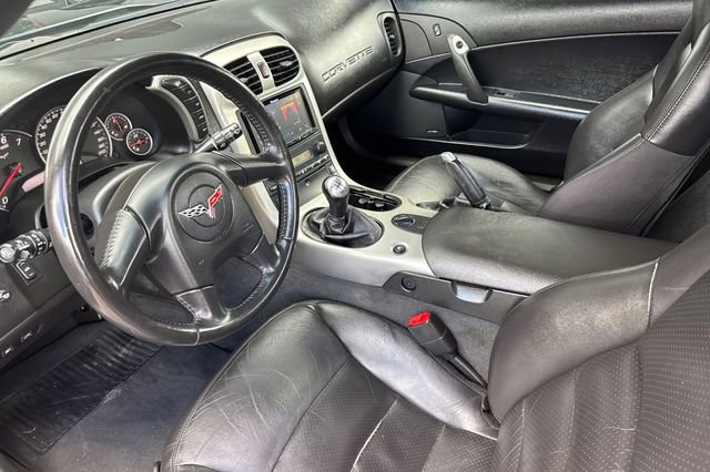 Used 2005 Chevrolet Corvette Convertible w/ Preferred Equipment Group image 10