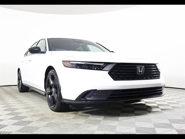 Used 2025 Honda Accord Sport image 1