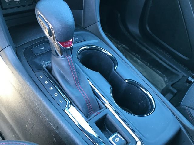 Used 2023 Chevrolet Equinox RS w/ LPO, Floor Liner Package AWD/4WD image 8