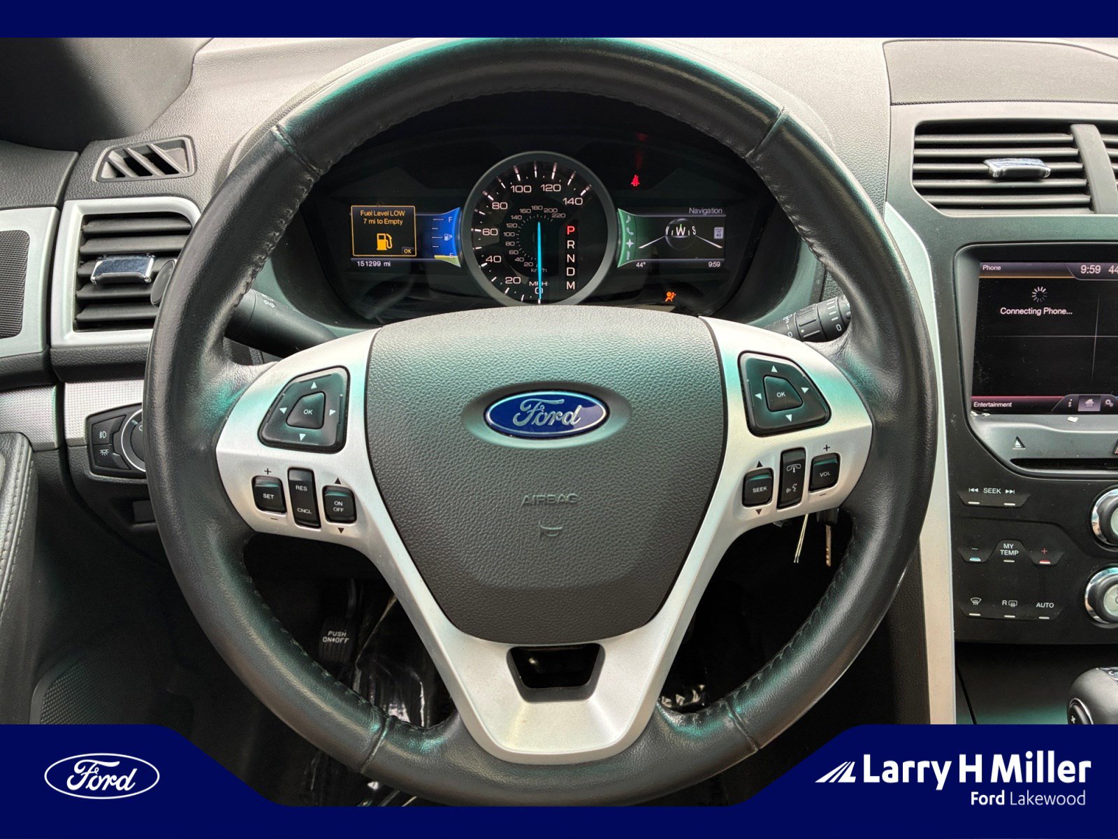 Used 2013 Ford Explorer XLT AWD/4WD image 9