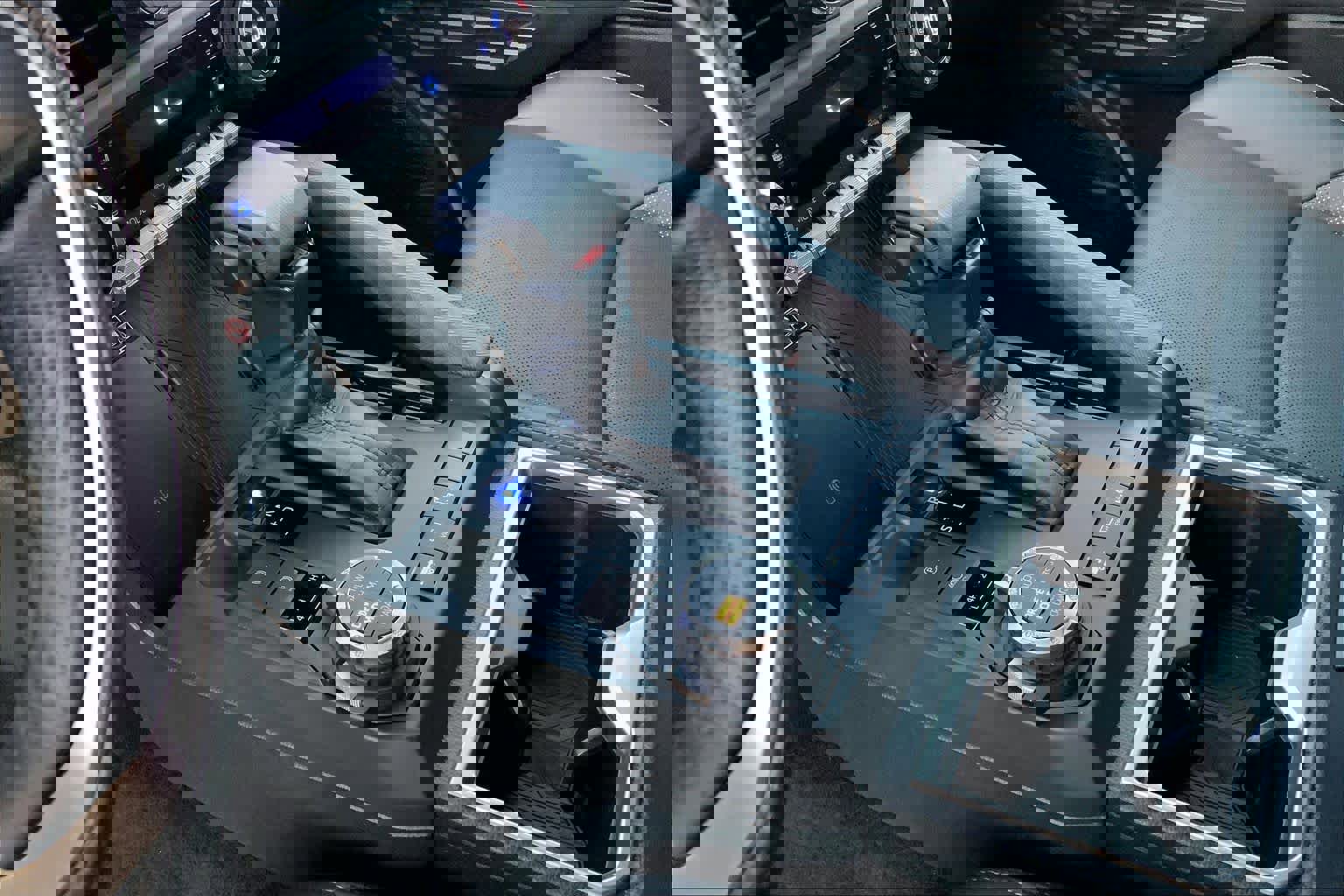 Used 2024 Toyota Tacoma TRD Off-Road w/ TRD Off Road Premium Package image 16