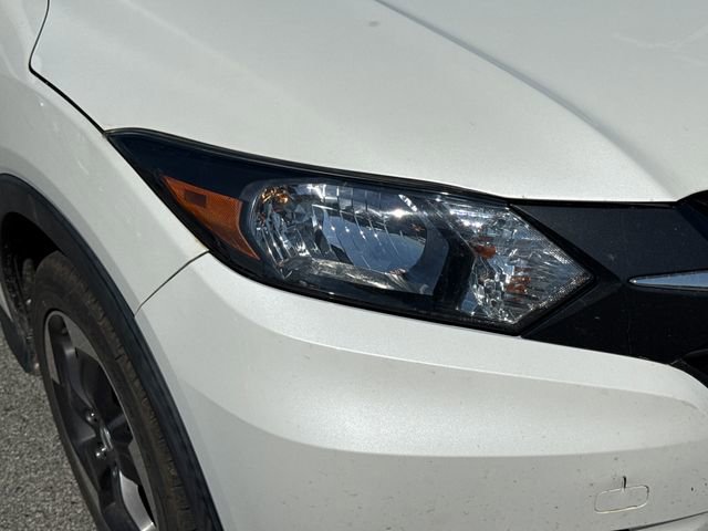 Used 2018 Honda HR-V EX image 12