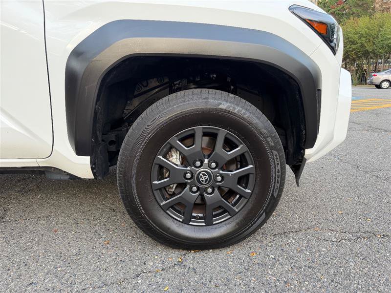 Used 2025 Toyota 4Runner SR5 AWD/4WD image 20
