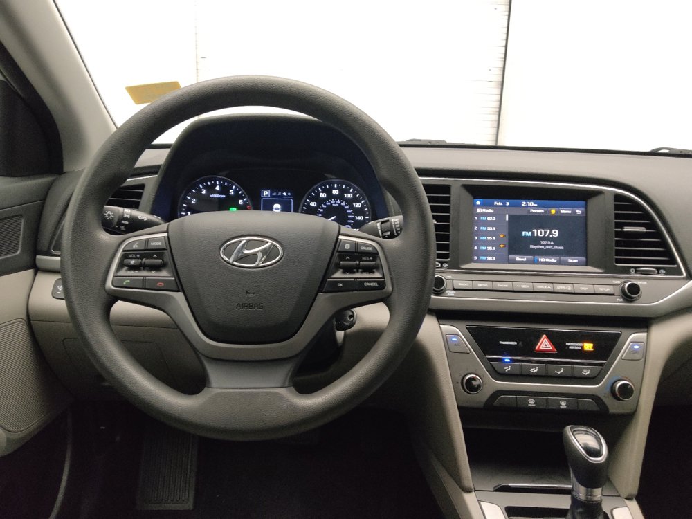 Used 2018 Hyundai Elantra SEL image 22