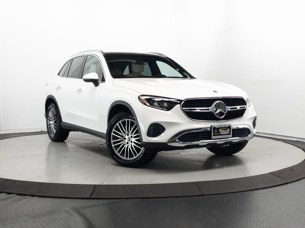 Certified 2026 Mercedes-Benz GLC 300 4MATIC image 1