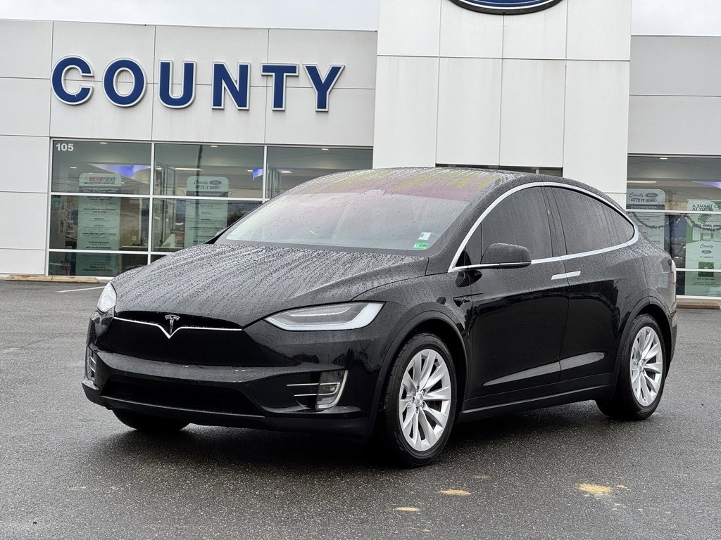 Used 2017 Tesla Model X 75D image 2