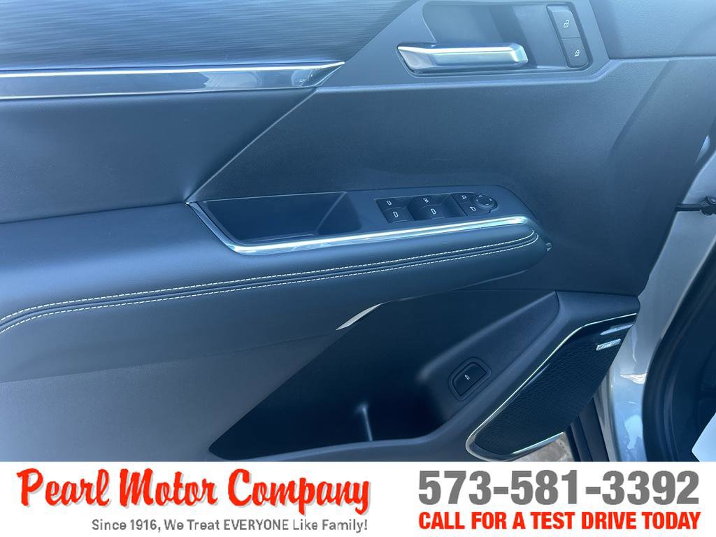 New 2026 GMC Acadia Elevation w/ Black Edition image 9