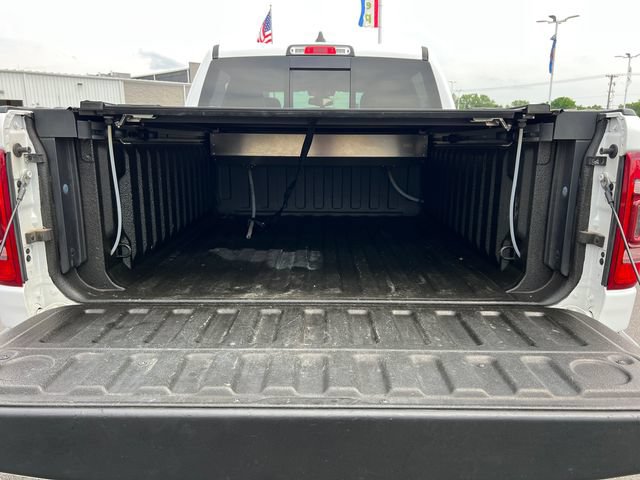Used 2020 RAM 1500 Laramie w/ Sport Appearance Package AWD/4WD image 7