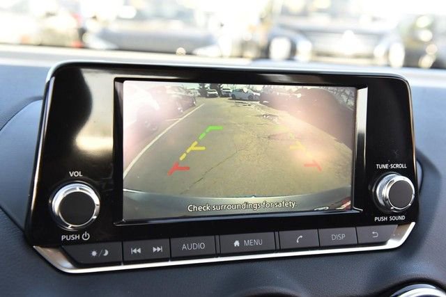 Certified 2025 Nissan Sentra S image 13