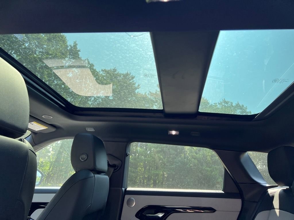 New 2026 Land Rover Range Rover Evoque Dynamic SE image 33