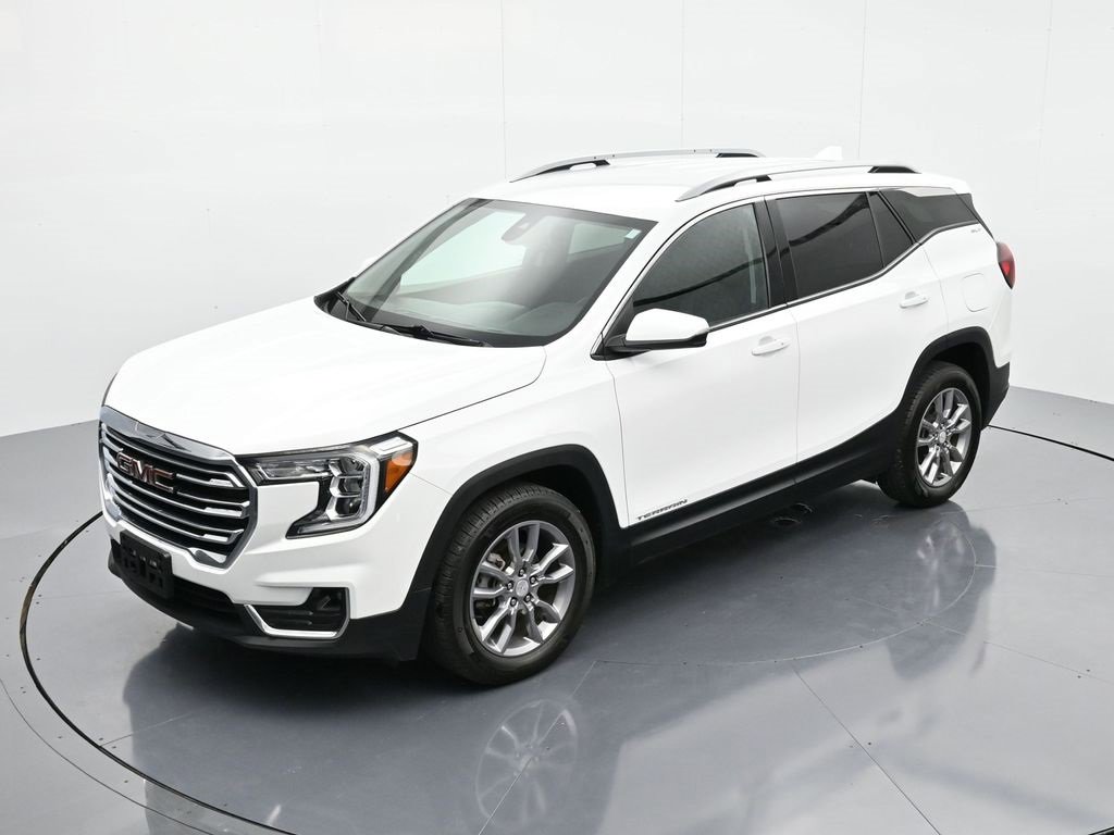 Used 2024 GMC Terrain SLT image 25