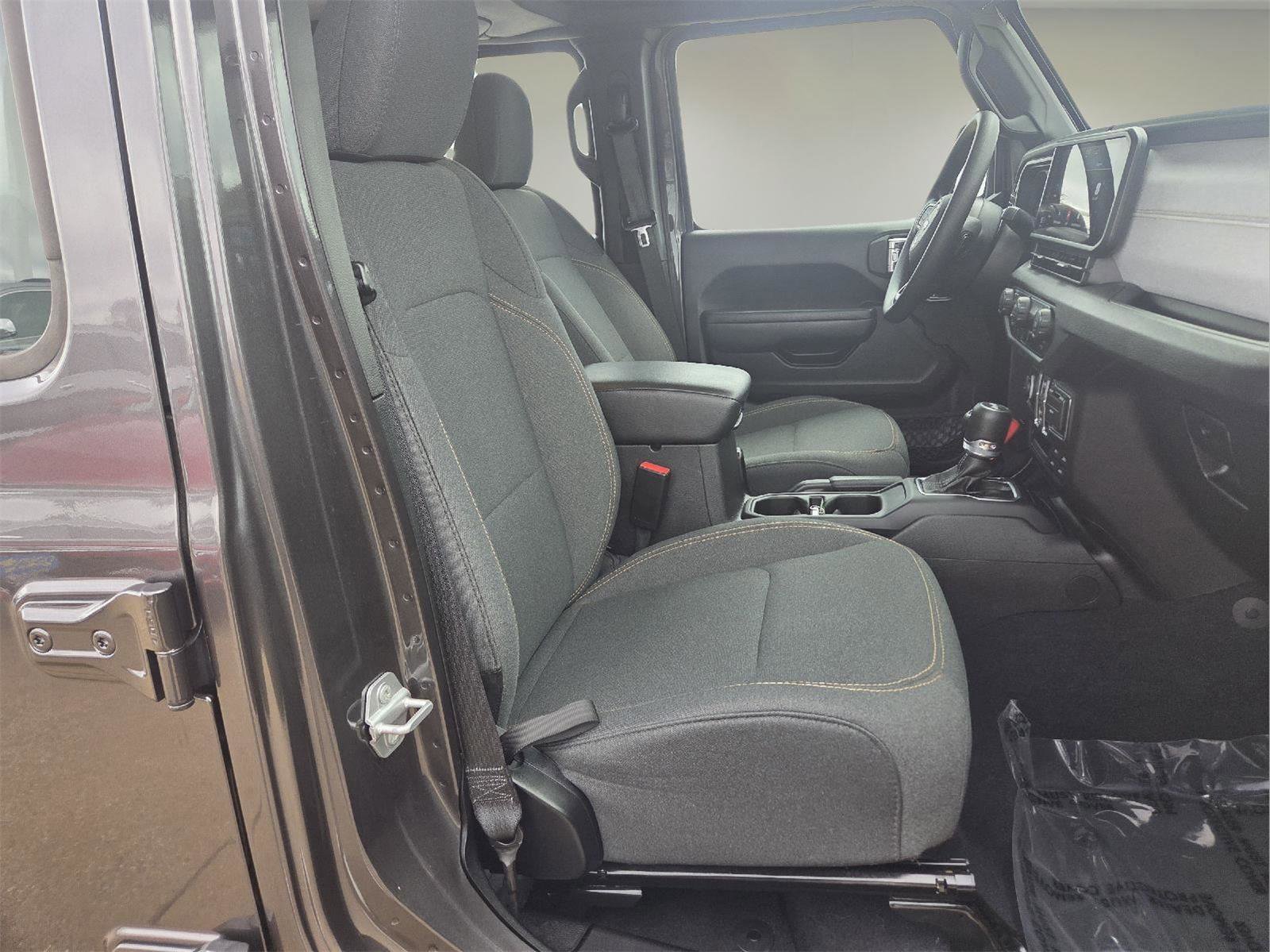 Used 2025 Jeep Wrangler Sport image 65