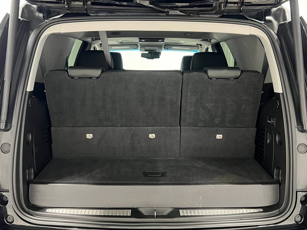 Used 2018 GMC Yukon SLT w/ Premium Edition AWD/4WD image 32