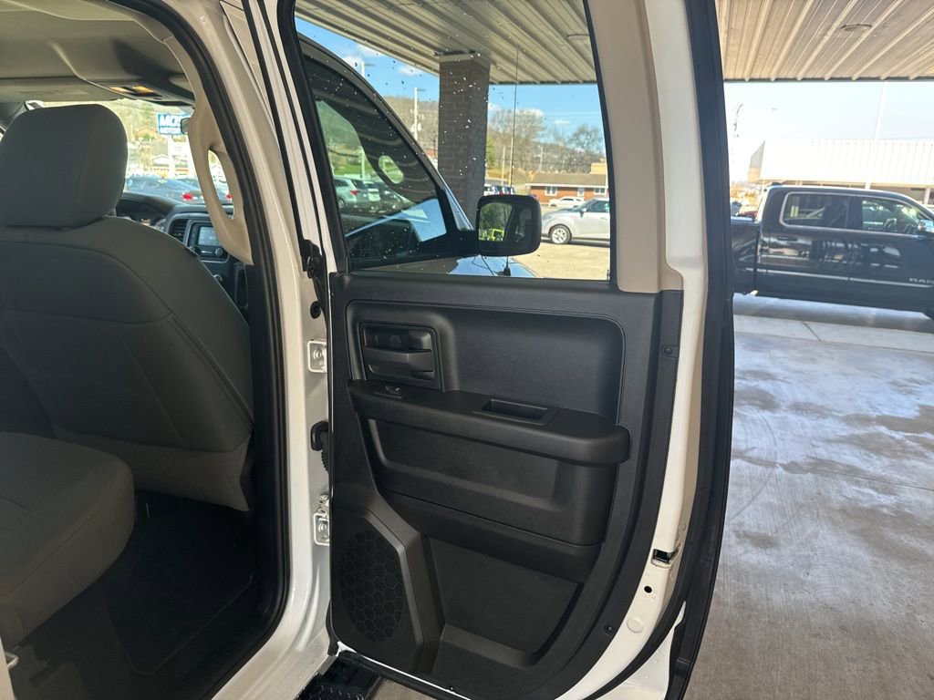 Used 2019 RAM 1500 Express w/ Express Value Package image 20